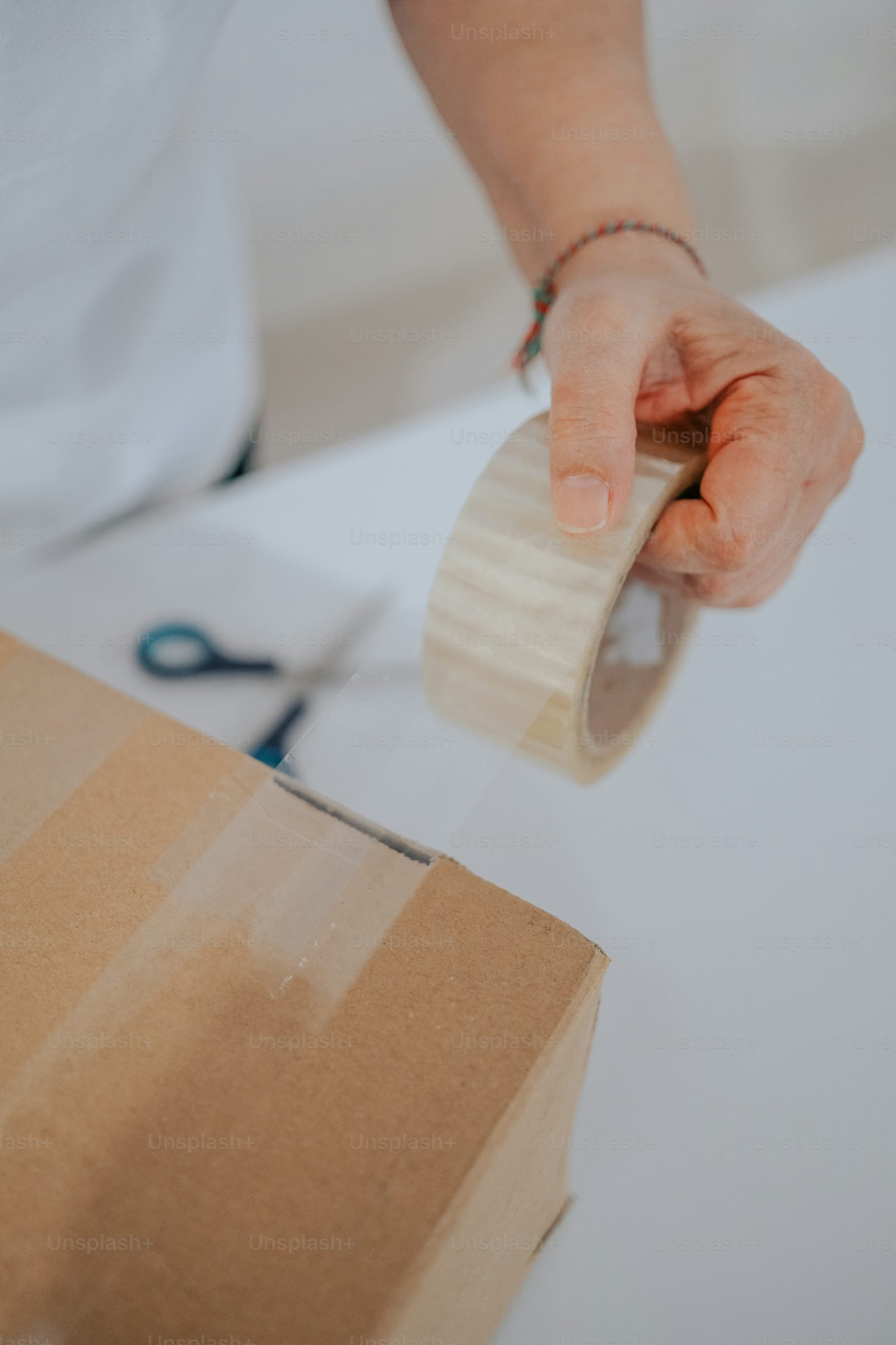 Order packing station
